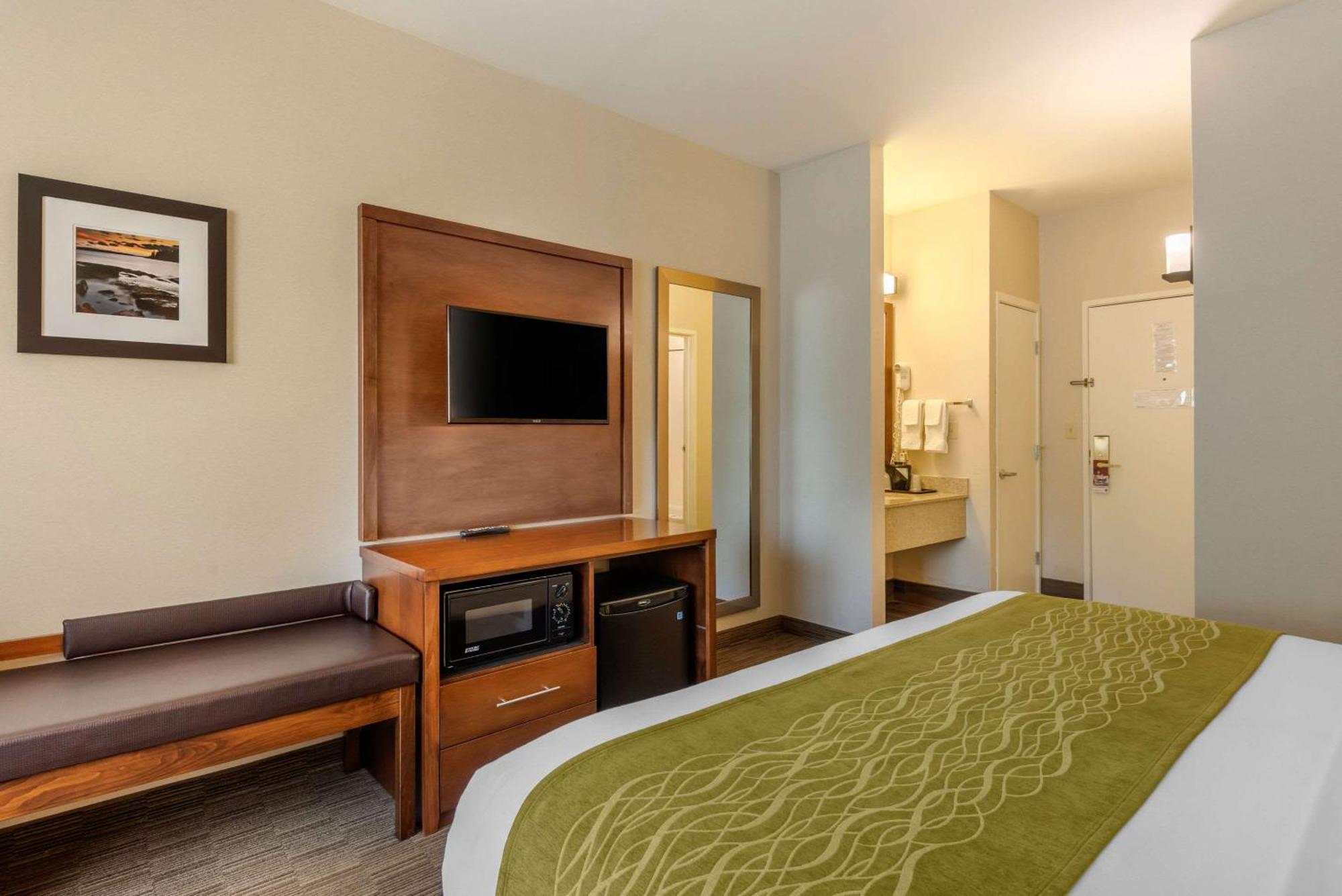 Comfort Inn Ellsworth - Bar Harbor Екстериор снимка