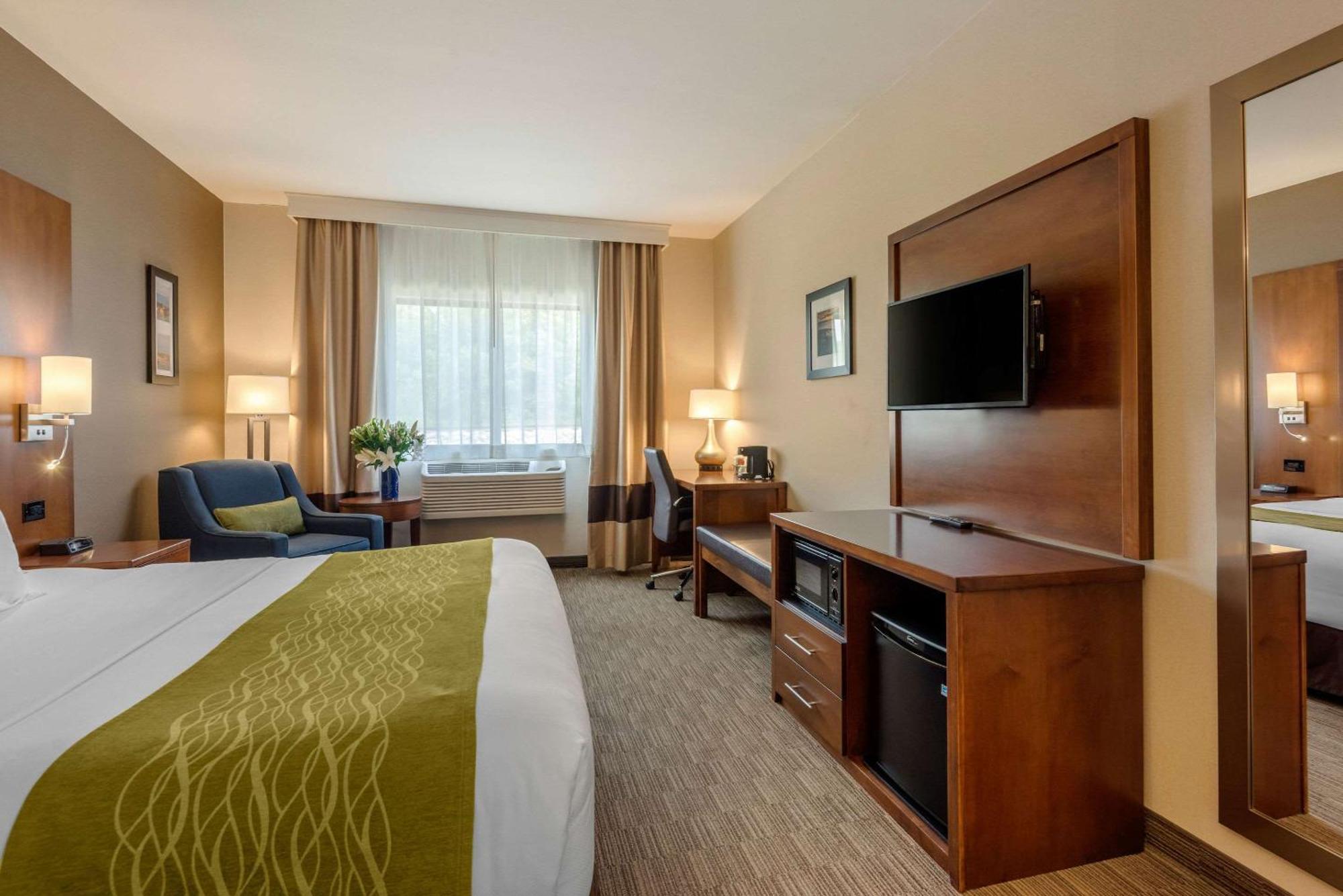 Comfort Inn Ellsworth - Bar Harbor Екстериор снимка