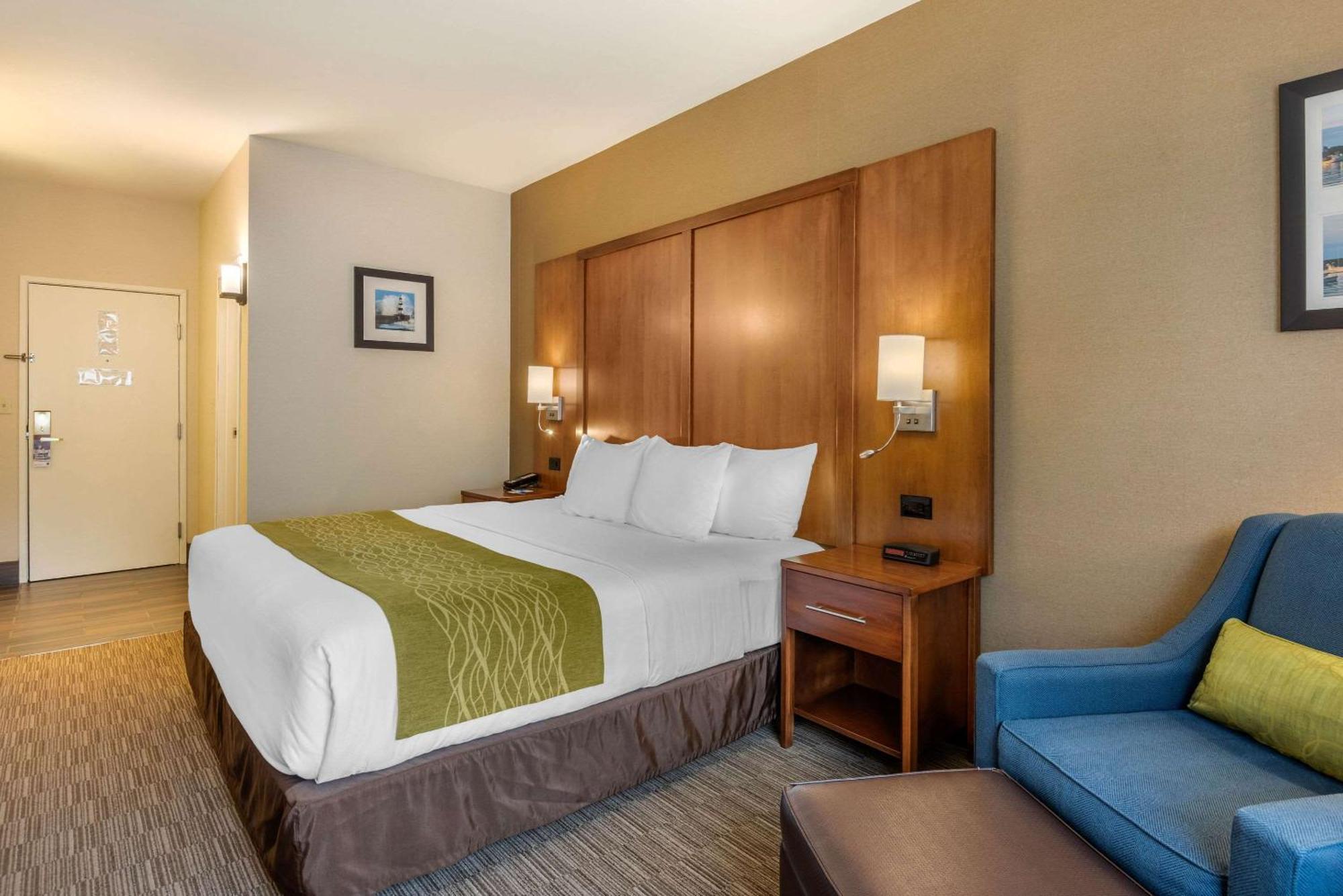 Comfort Inn Ellsworth - Bar Harbor Екстериор снимка