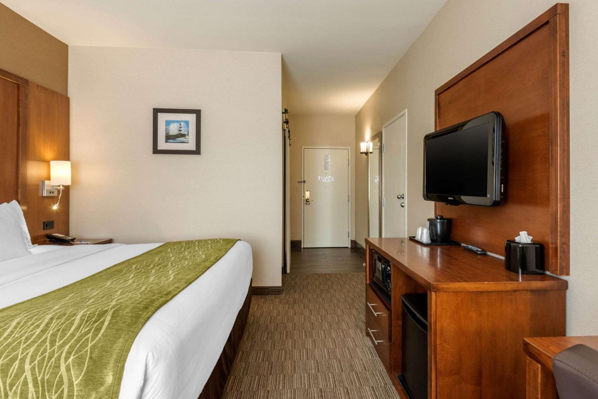 Comfort Inn Ellsworth - Bar Harbor Екстериор снимка