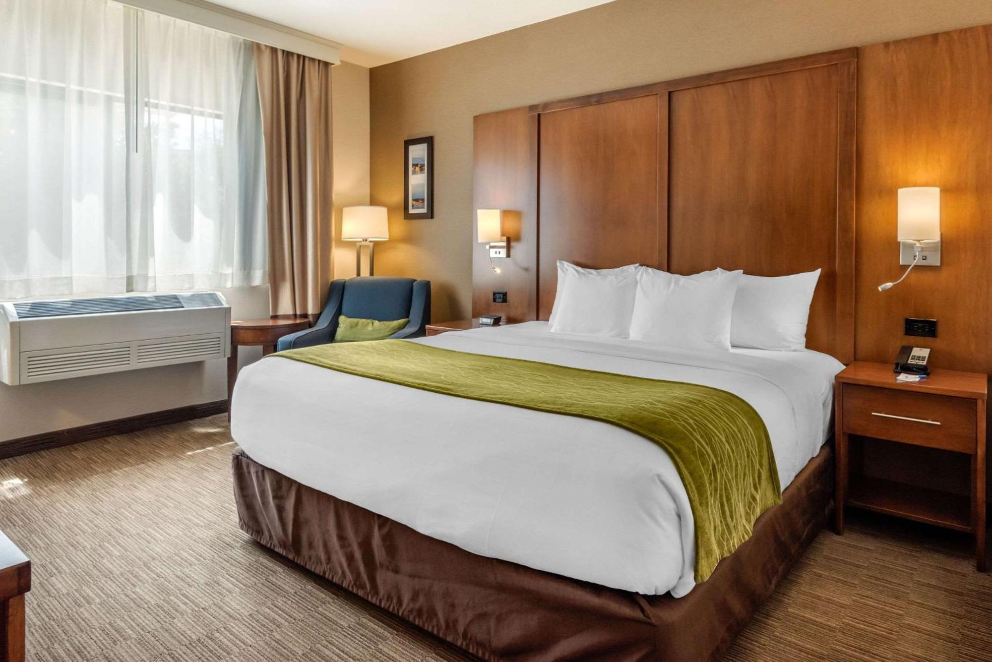 Comfort Inn Ellsworth - Bar Harbor Екстериор снимка