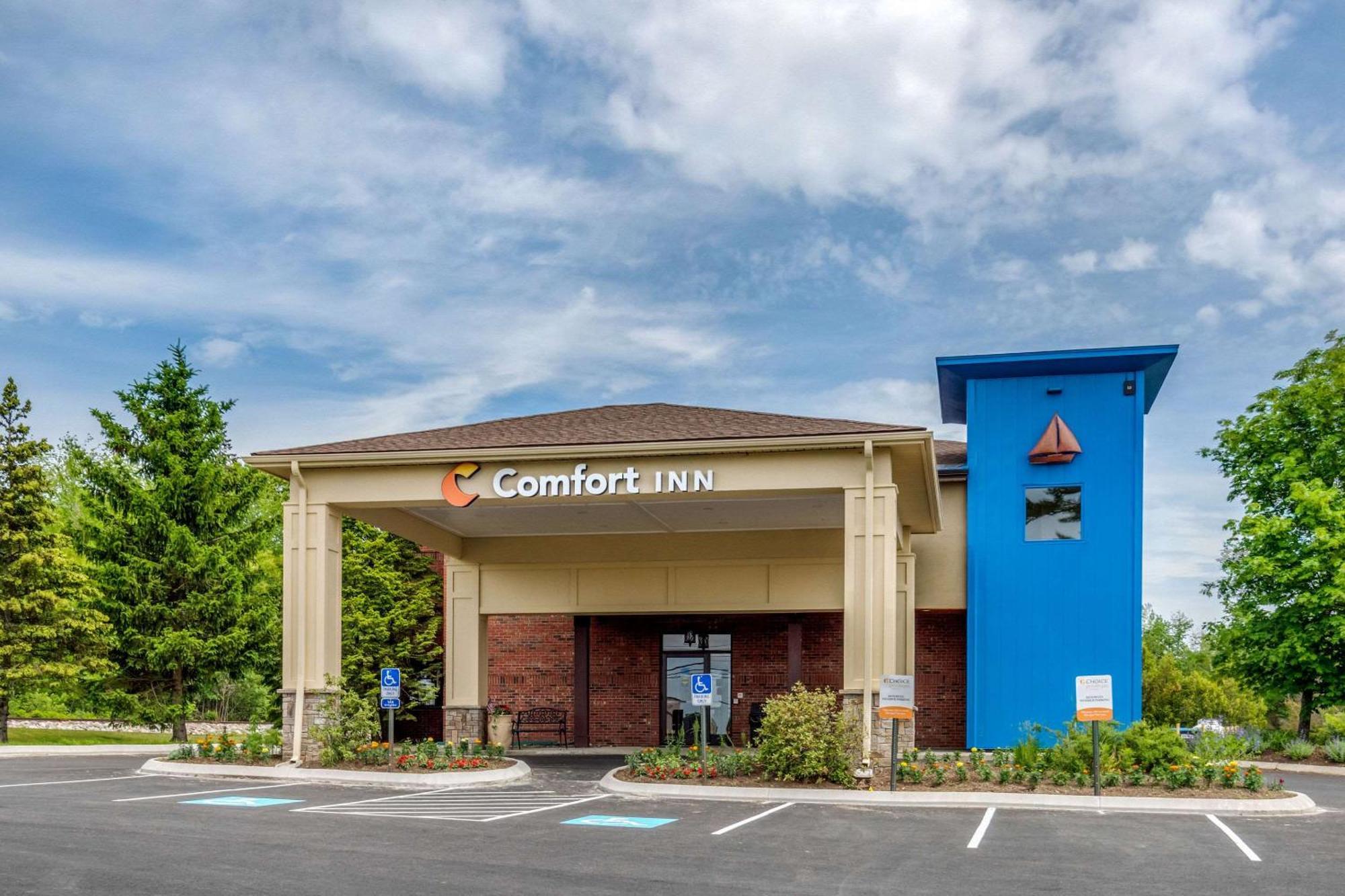 Comfort Inn Ellsworth - Bar Harbor Екстериор снимка